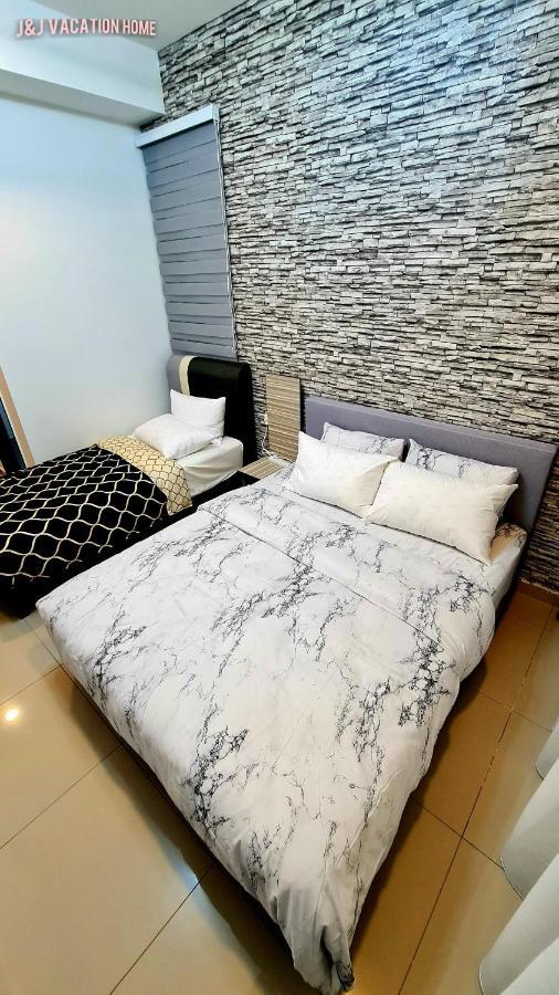 J&J Vacation Home@Novo8 Residence Kampong Tambak ภายนอก รูปภาพ