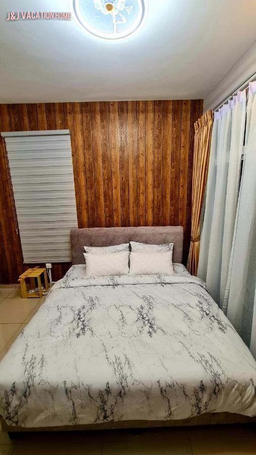 J&J Vacation Home@Novo8 Residence Kampong Tambak ภายนอก รูปภาพ